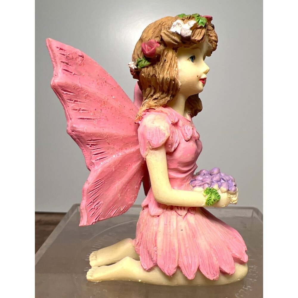 Kneeling Pink Fairy Figurine With Flower Crown & Bouquet - Picture 2 of 6
